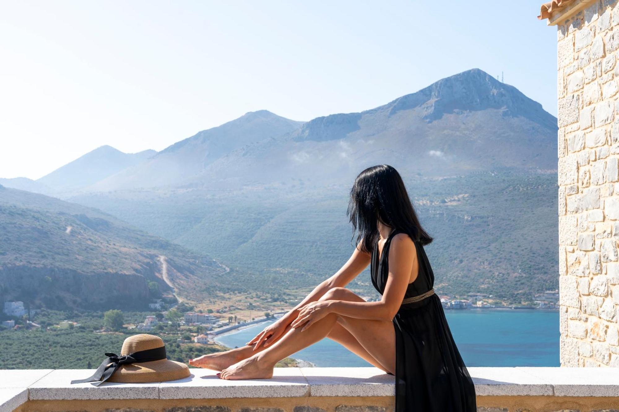 Manifest Boutique Hotel Итило Екстериор снимка