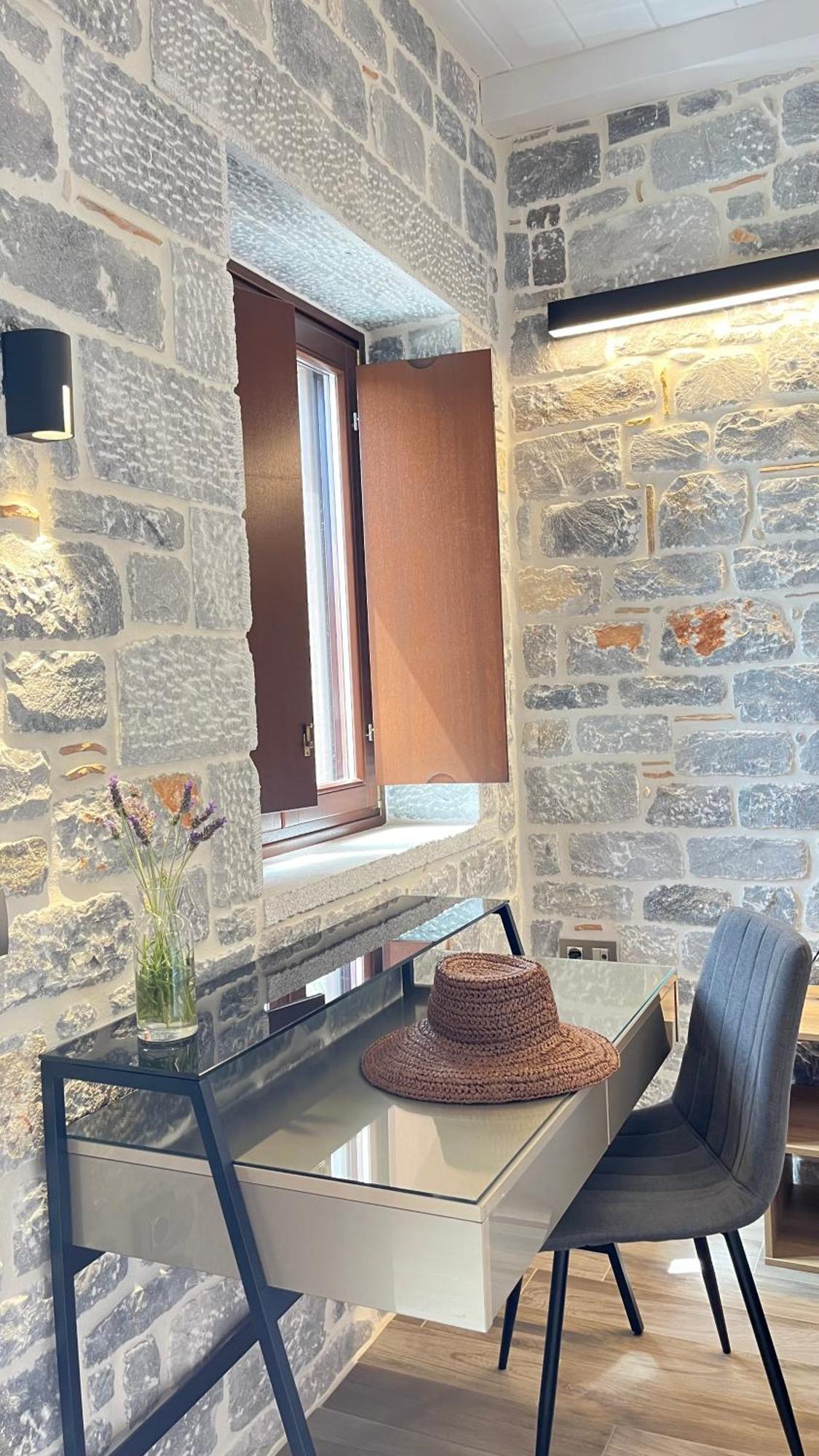 Manifest Boutique Hotel Итило Екстериор снимка