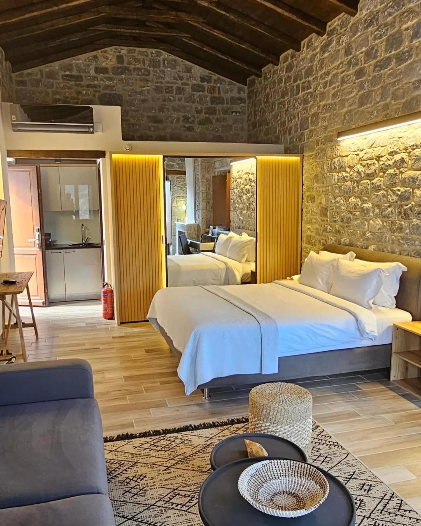 Manifest Boutique Hotel Итило Екстериор снимка
